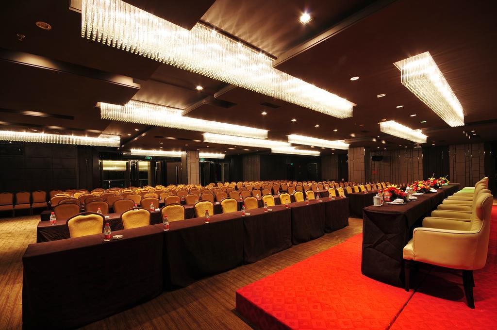Xichang Minshan Hotel 外观 照片