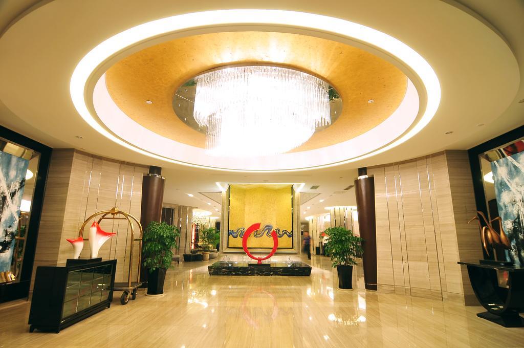 Xichang Minshan Hotel 外观 照片